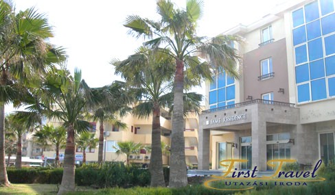 FameResidence01