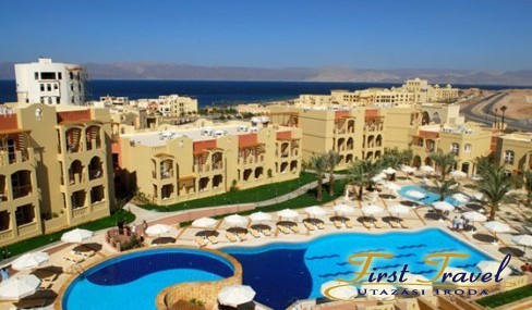 Marina Plaza 00.jpg