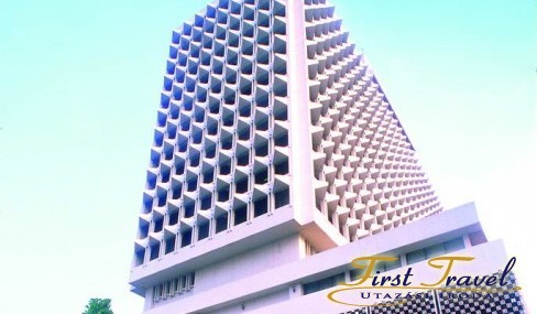 Indra Regent 01