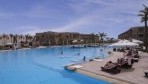 PrimaLifeMakadiResort03-medence8.jpg