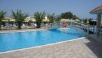 Memphis Beach Hotel 02-medence3