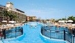 Alexander Hotel 02-medence2