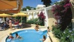 MitsisPalace01-medence2