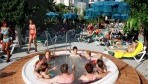 Beverly Park 02-medence9jacuzzi