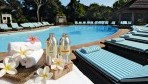 Leopard Beach Hotel 02-medence5
