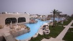 PrimaLifeMakadiResort03-medence.jpg