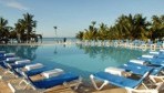 Viva Wyndham Dominican Beach 02-medence