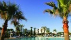 AdamsBeach03-medence2.jpg