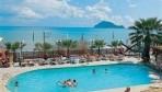 HotelArkadianos04-medence.jpg