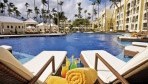 Grand Hotel Bavaro 02-medence.jpg