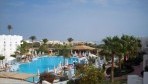 SolSharm01-medence.jpg