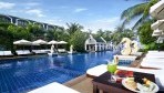 Graceland Resort 02-medence9