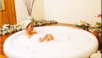 Seaview Patong 06-jacuzzi