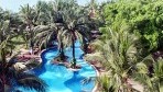 Cholcan Pattaya Resort 02-medence3