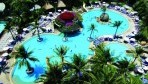 Hilton Hua Hin 02-medence.jpg