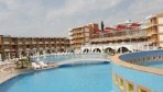 NessebarBeachResort05-medence.jpg