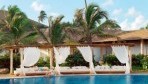 Hotel Excellence Punta Cana 02-medence2.JPG