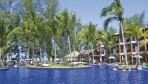 Sunwing Resort 02-medence.jpg