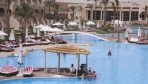 PrimaLifeMakadiResort03-medence7.jpg