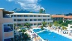 HotelArkadianos04-medence0.jpg