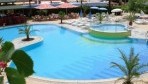 GrandHotel02-medence.jpg