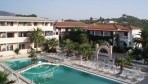 HotelArkadianos04-medence1.jpg
