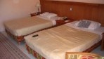 Golden5 Hotel 04-szoba2.jpg