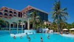 MeliaLasAmericas04-medence2.jpg