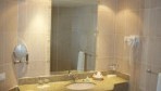 PrimaLifeMakadiResort06-füdőszoba.jpg