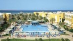 Sunrise Select Garden Beach 02-medence5.jpg