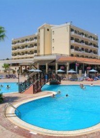 Anastasia Beach **** 