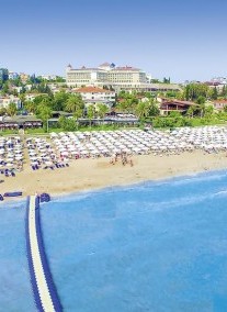 Sandy Beach ****
