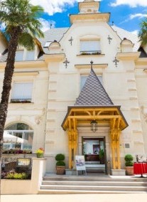 Agava Hotel ****