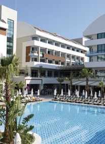 Port Side Resort *****                