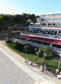 Zora Hotel ***