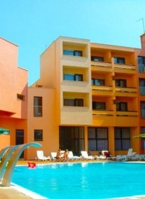 Donat Hotel ***