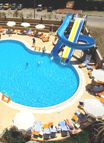 L Oceanica Beach Resort*****