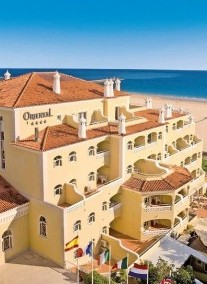 Oriental Hotel ****