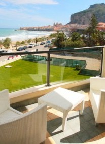 Cefalu Sea Palace ****
