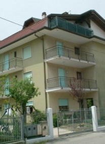 Casa Deconti **