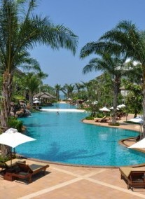 Ravindra Beach Resort ****